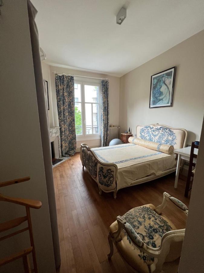 Hyper Centre ,Jolie Chambre Climatisee Avec Parking Securise Gratuit Clermont-Ferrand Eksteriør bilde