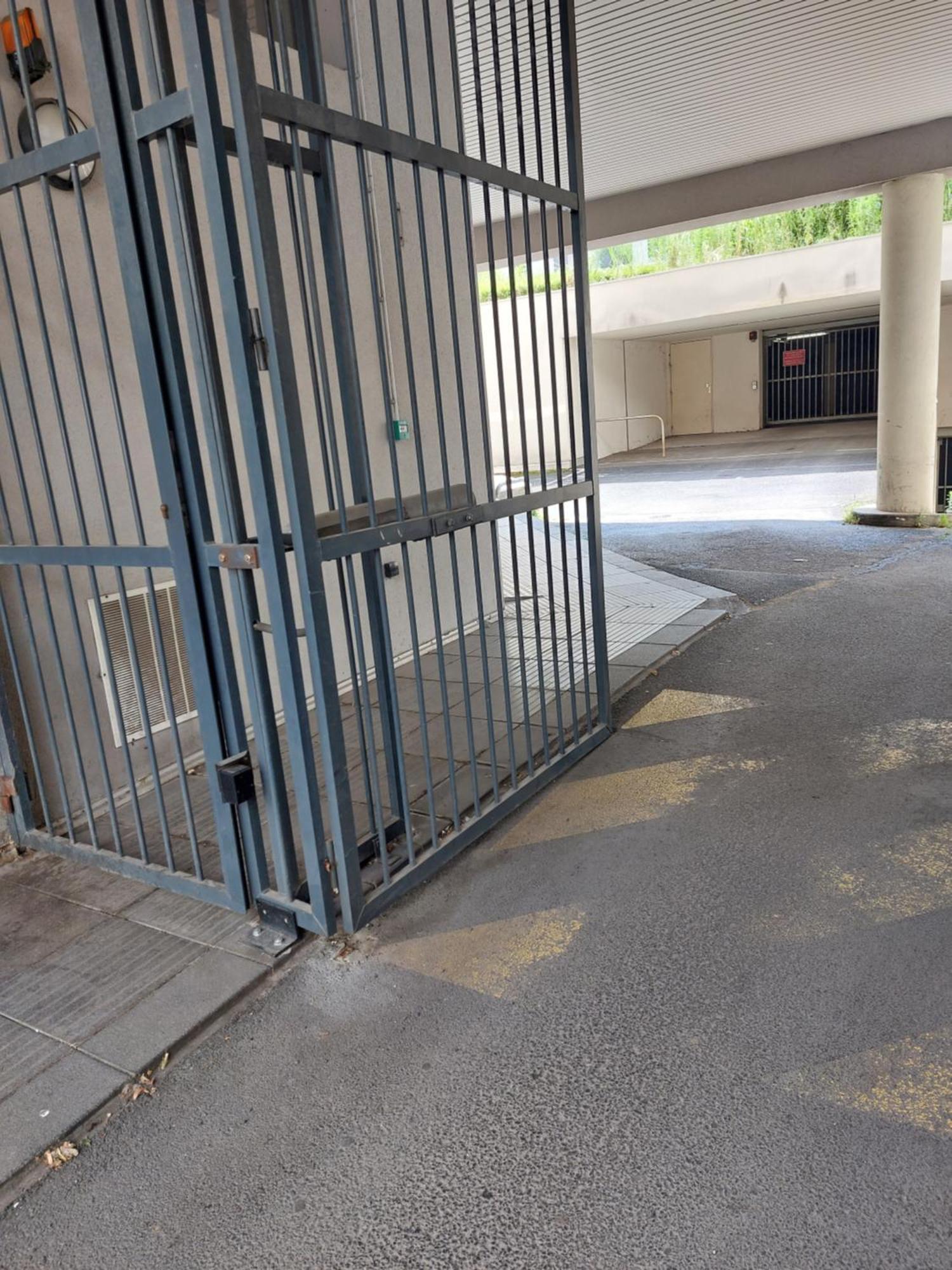Hyper Centre ,Jolie Chambre Climatisee Avec Parking Securise Gratuit Clermont-Ferrand Eksteriør bilde